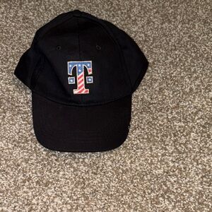 Black Baseball Cap with T Logo